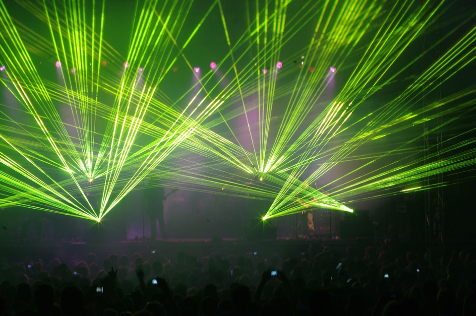 RVoice: spektakularne pokazy laserowe