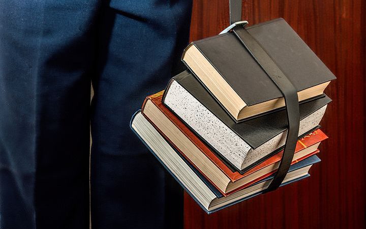 Języki przyszłością – czemu warto inwestować pieniądze w kursy lingwistyczne?