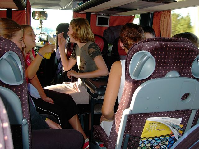 Kurs na kolonijnego wychowawcę – gdzie można go szybko i wygodnie zrobić